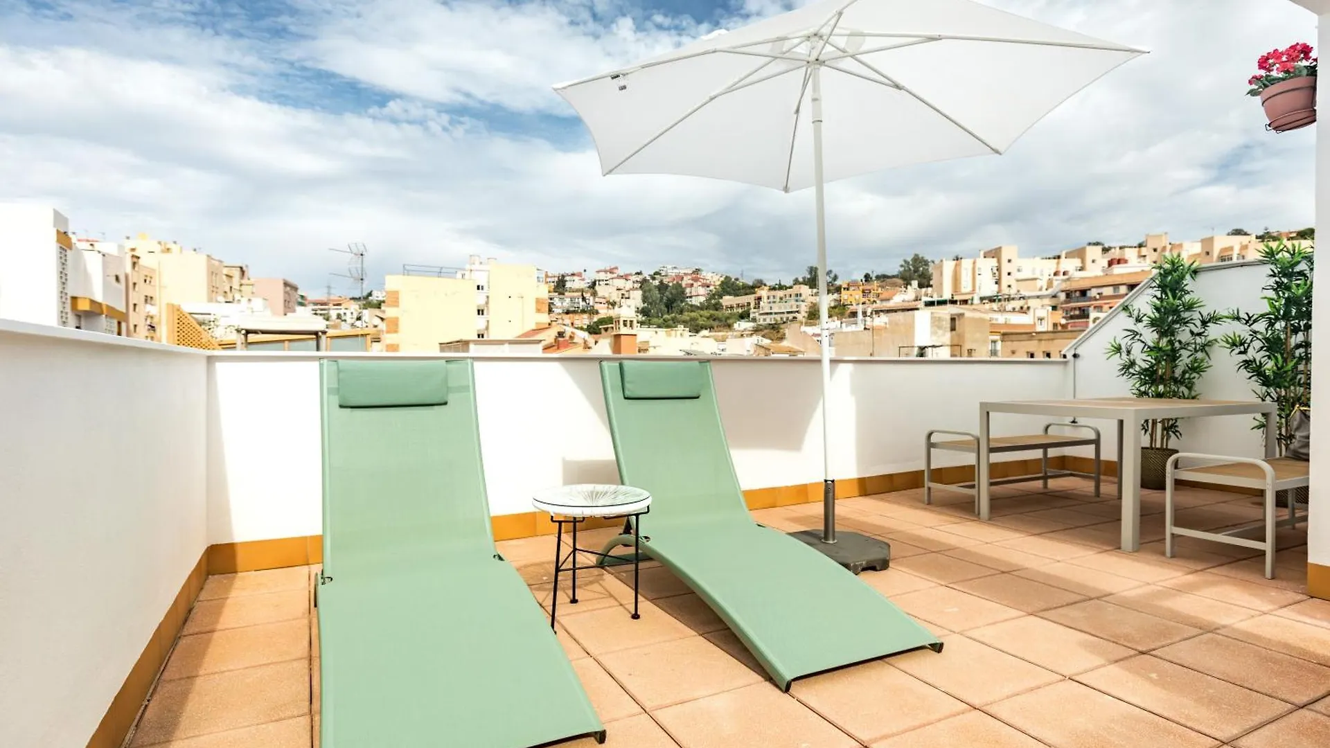 Teatro Suites Malaga City Flat 0*,