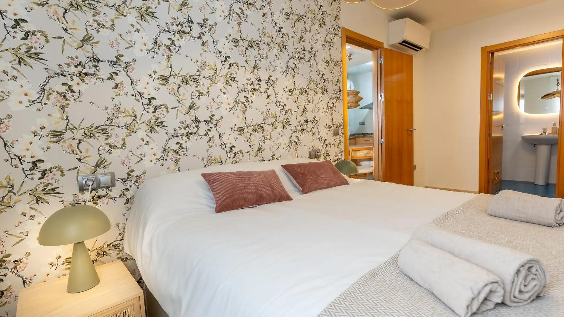 Apartment Teatro Suites Malaga City Flat