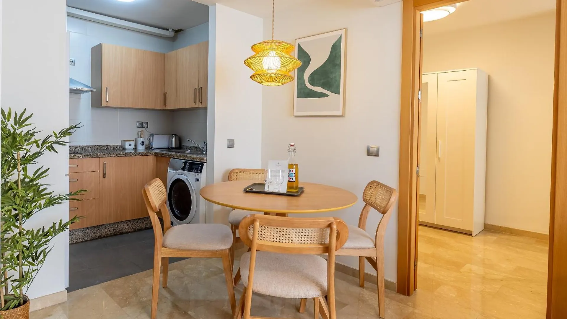 Teatro Suites Málaga CITY FLAT 0*,  Espanha